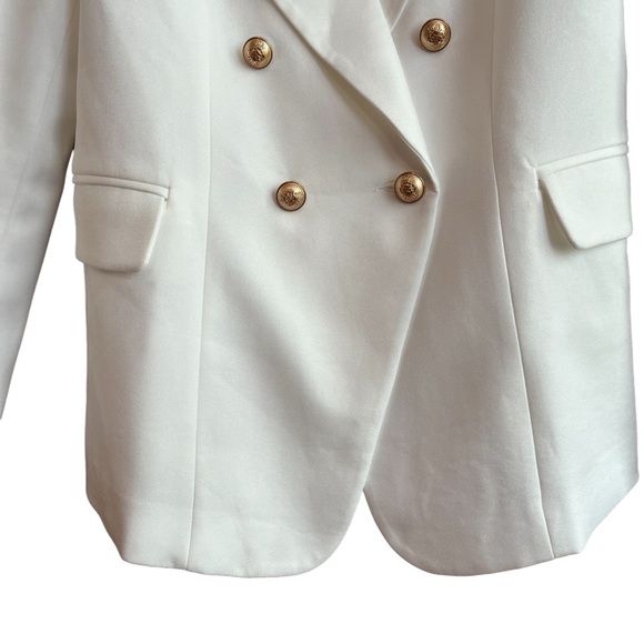 Lioness Palermo White Blazer Gold Buttons Size Large NWT - Picture 4 of 15